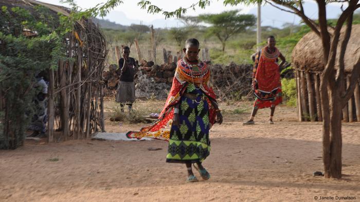Global 3000 Frauen in Kenia | Frauendorf Samburu
