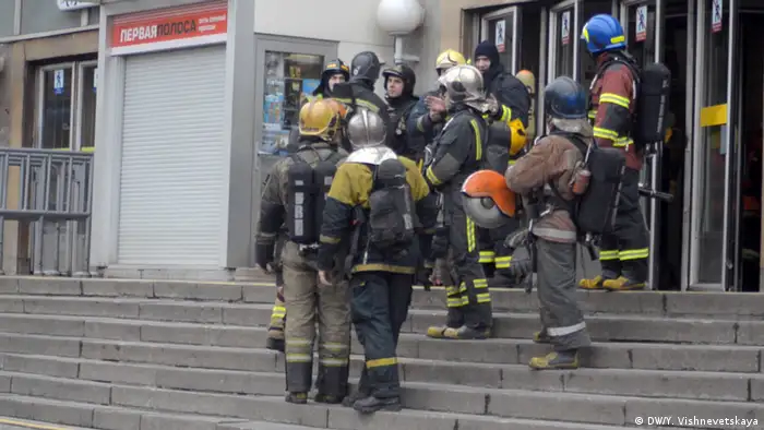Russland Explosion Metro in Sankt Petersburg (DW/Y. Vishnevetskaya)