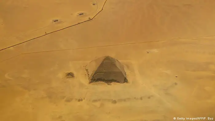 Ägypten Neue Funde in Dahschur Knickpyramide