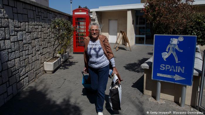 Gibraltar Grenzübergang Füßgänger (Getty Images/P. Blazquez Dominguez)