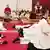 Schweiz Piusbrüder weihen neue Priester