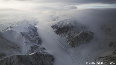 NASA's Operation IceBridge research aircraft on March 29, 2017 above Ellesmere Island, Canada. 