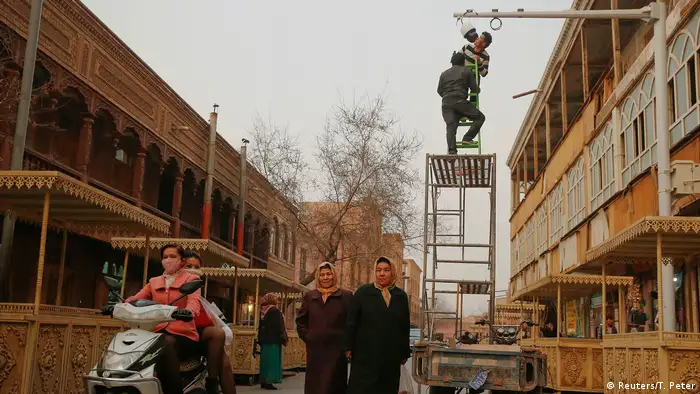 China Xinjiang Uiguren (Reuters/T. Peter)