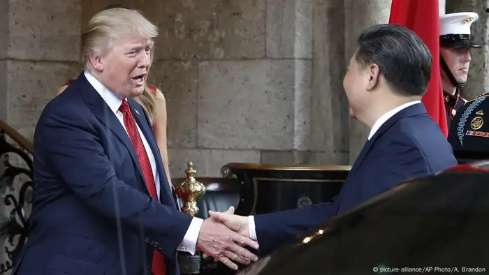 USA China- Trump trifft Xi (picture-alliance/AP Photo/A. Brandon)