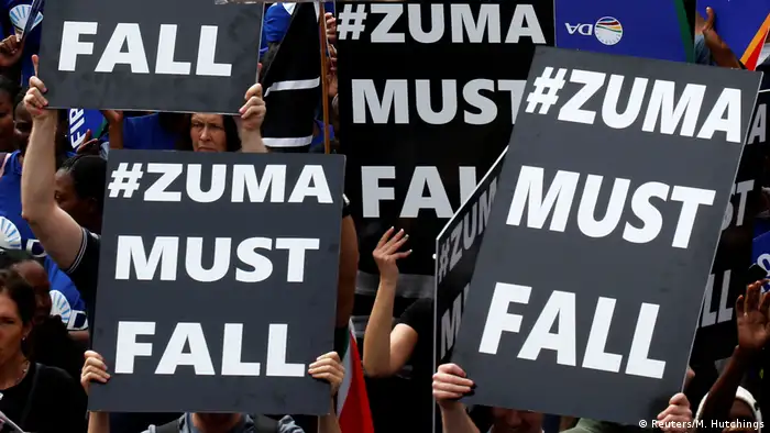 Südafrika Protesten gegen Präsident Jacob Zuma in Johannesburg (Reuters/M. Hutchings)