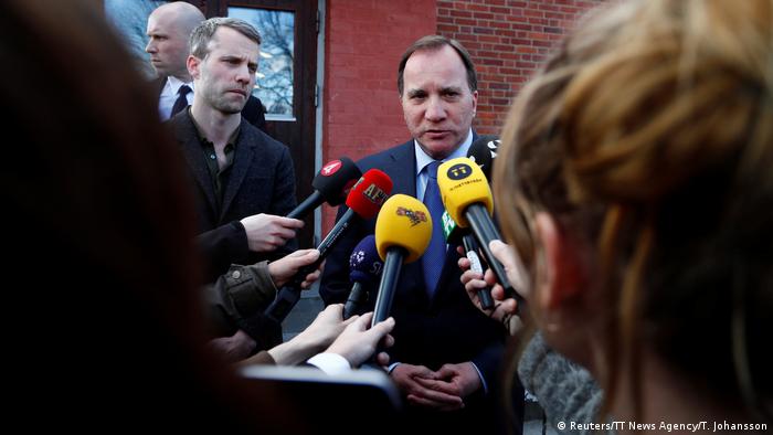 Schweden Stockholm LKW-Angriff | Premierminister Stefan Löfven (Reuters/TT News Agency/T. Johansson)
