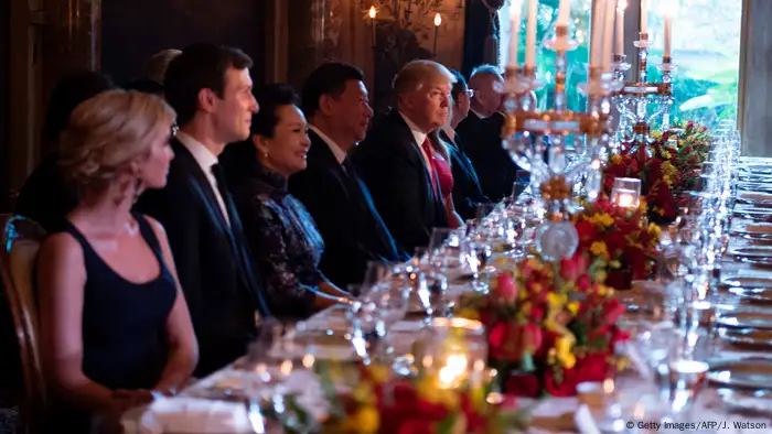 Donald Trump und Xi Jinping (Getty Images/AFP/J. Watson)