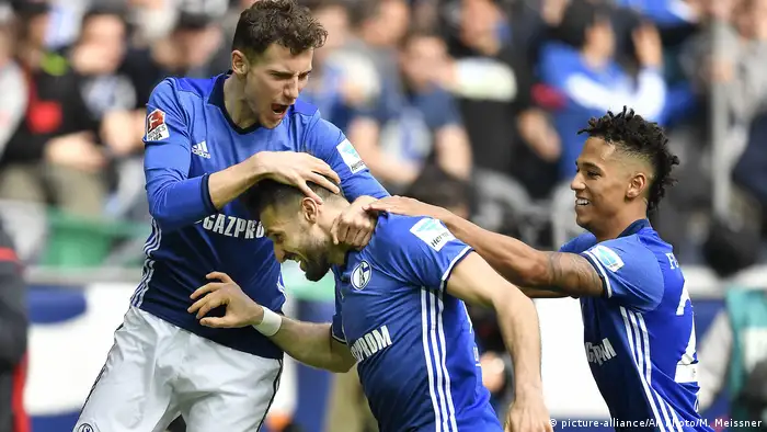 Bundesliga Schalke Wolfsburg Caligiuri, (picture-alliance/AP Photo/M. Meissner)