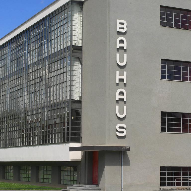 額装済/schriftzug am bauhaus dessau/バウハウス The Staatliches Bauhaus Dessau decorative fridge magnet