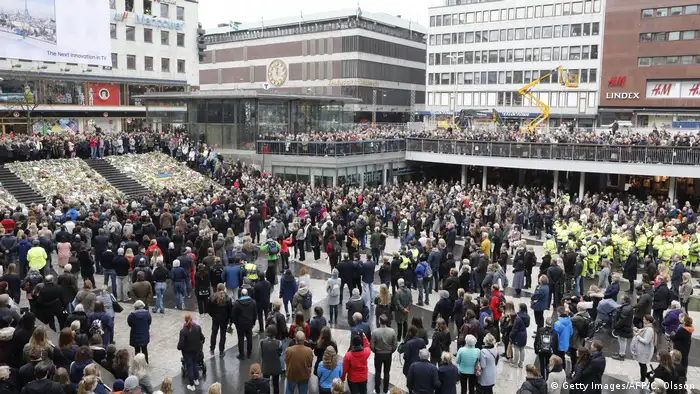Schweden Schweigeminute (Getty Images/AFP/C. Olsson)