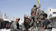 سوريا: المقاتلون الأكراد ينسحبون من مناطق حدودية مع تركيا