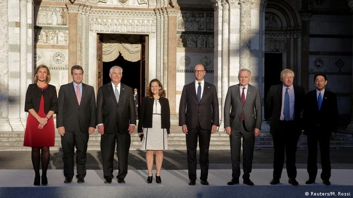 Die G7-Außenminister und die EU-Außenbeauftragte Mogherini (l.) in Lucca