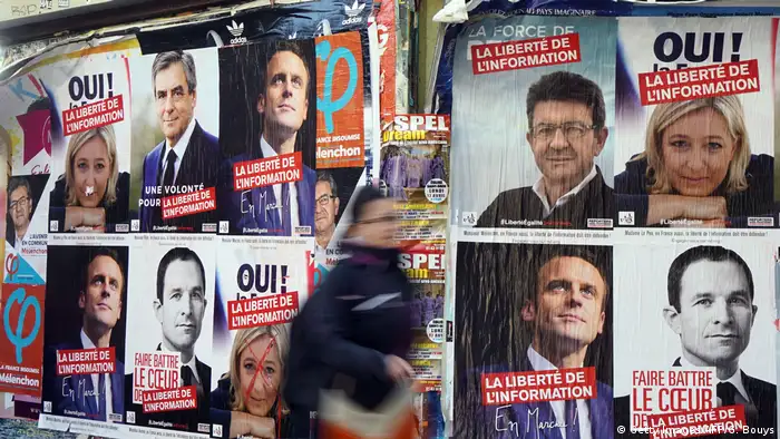 Frankreich Wahlplakate der Präsidentschaftskanditaten 2017
