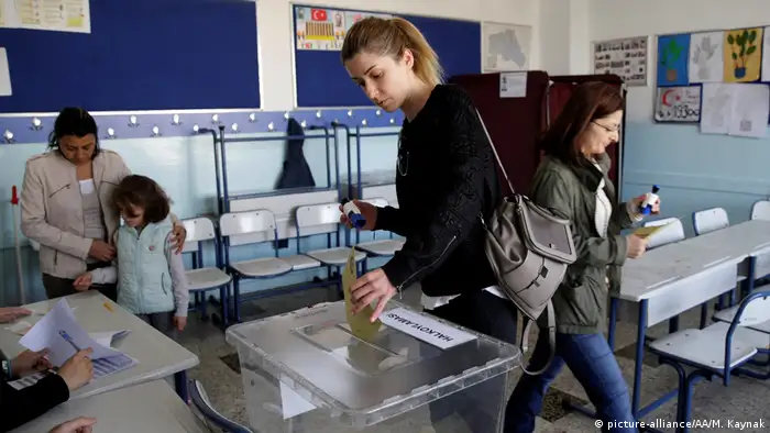 Türkei | Abstimmung über das Referendum