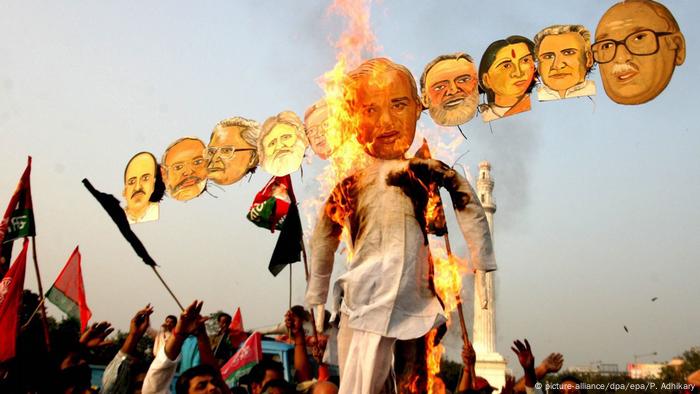 Indien Protest Babri Masjid (picture-alliance/dpa/epa/P. Adhikary)