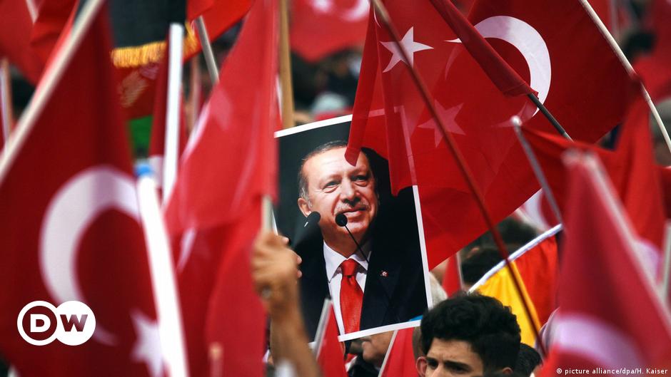 „DAVA“-Partei appelliert an Wähler mit türkischen Wurzeln – DW – 07.02.2024