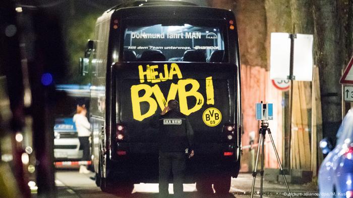 Prosecutors Bring Charges Against Borussia Dortmund Bus Bombing Suspect Sports German Football And Major International Sports News Dw 29 08 2017