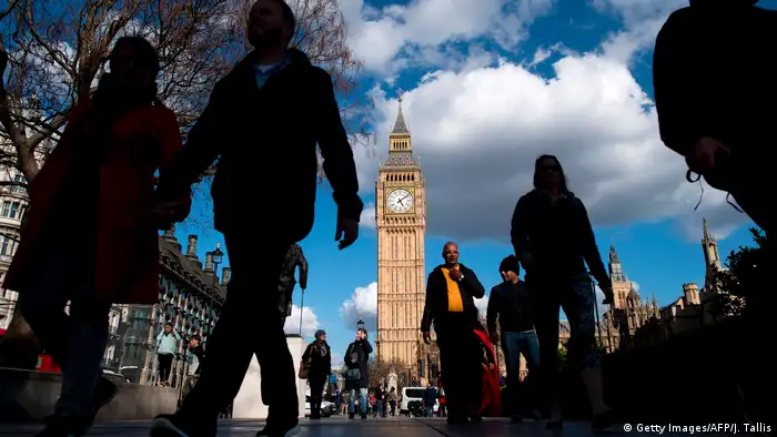London Brexit Fußgänger am Big Ben