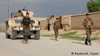 Afghanistan Angriff der Taliban auf eine Militärbasis in Masar-i-Scharif