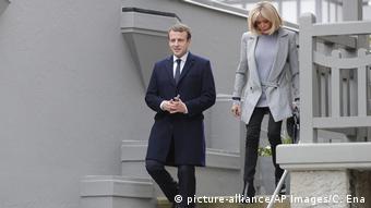 Frankreich - Präsidentschaftswahl: Emmanuel Macron und Ehefrau Brigitte