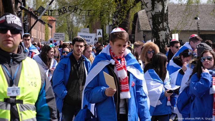 Poeln Auschwitz March of the Living (picture-alliance/PAP/A. Grygiel)