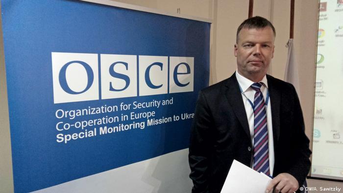 Александер Гуґ повідомив про збільшення кількості жертв серед цивільного населення на Донбасі