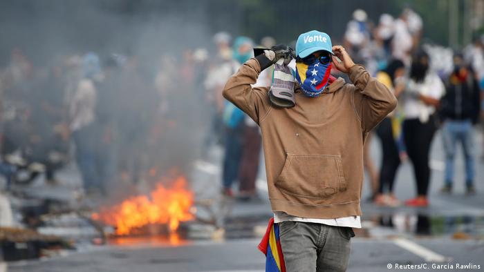 Venezuela Proteste in Caracas (Reuters/C. Garcia Rawlins)