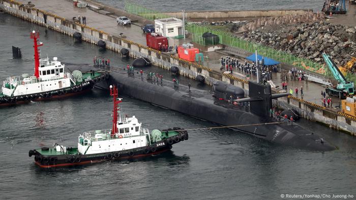EE.UU. envío un submarino nuclear a la península de Corea para que se sume a las próximas maniobras con su portaaviones Carl Vinson, en lo que pretende ser una muestra de fuerza ante el desafío planteado por Pyongyang. (25.04.2017)