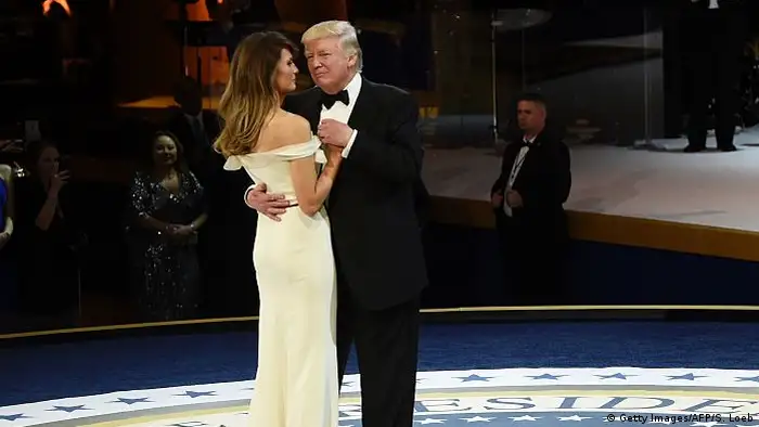 USA Donald und Melania Trump (Getty Images/AFP/S. Loeb)