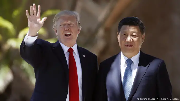 Donald Trump und Xi Jinping (picture alliance/AP Photo/A. Brandon)