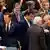 Europäische Staats- und Regierungschefs und hochrangige EU-Politiker mit fröhlichem Gesichtsausdruck (Foto: Getty Images)