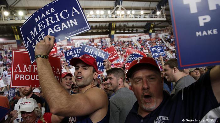USA Harrisburg Trump Rede vor Anhängern (Getty Images/A. Wong)