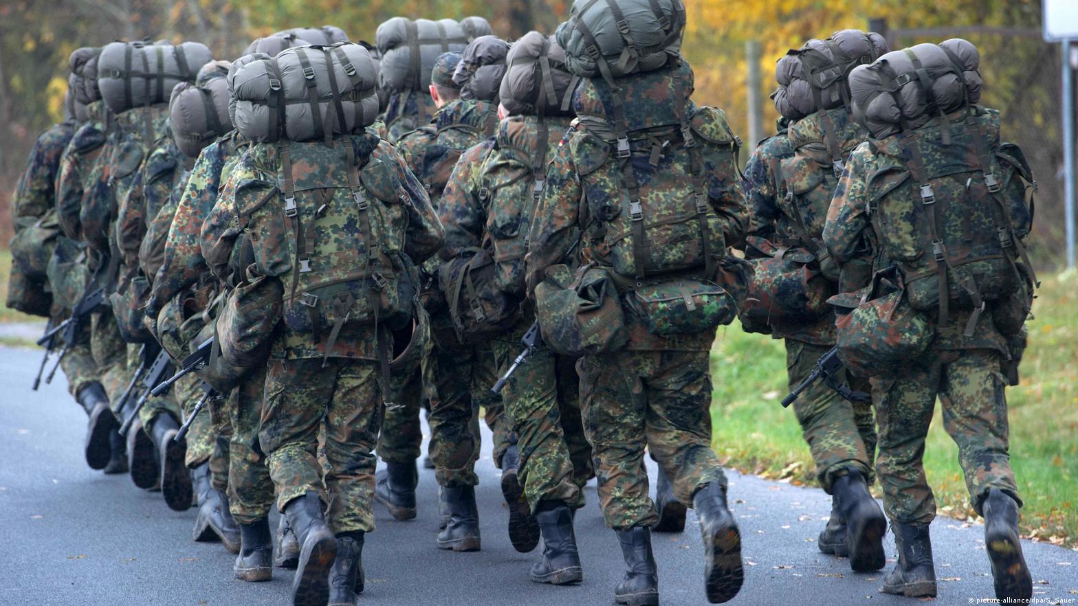 Transgender troops in Germany's army â€“ DW â€“ 12/13/2017