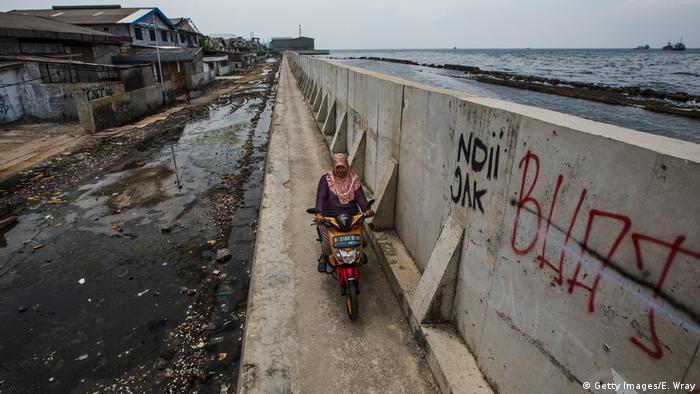 Sea wall in Jakarta