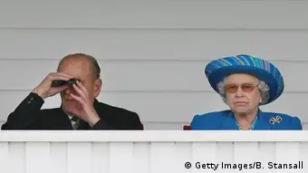 Queen Elizabeth und Prinz Philip beim Polo