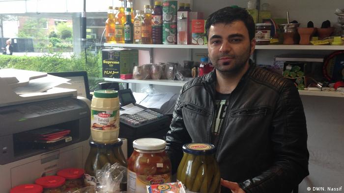 Deutschland | Lebensmittelgeschäft des irakischen Flüchtlings Rani