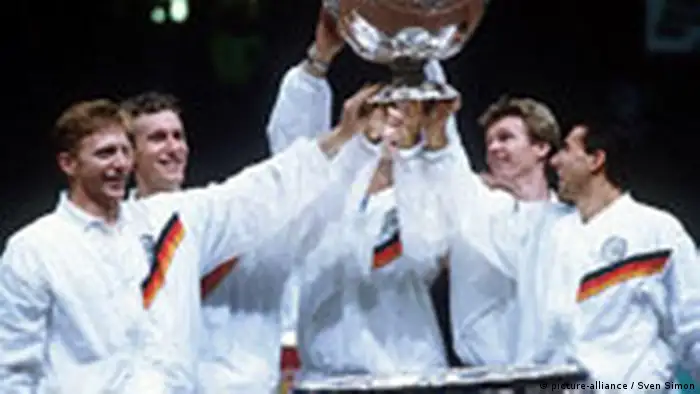 Davis Cup Pokal 1988 Becker Steeb Jelen Kühnen