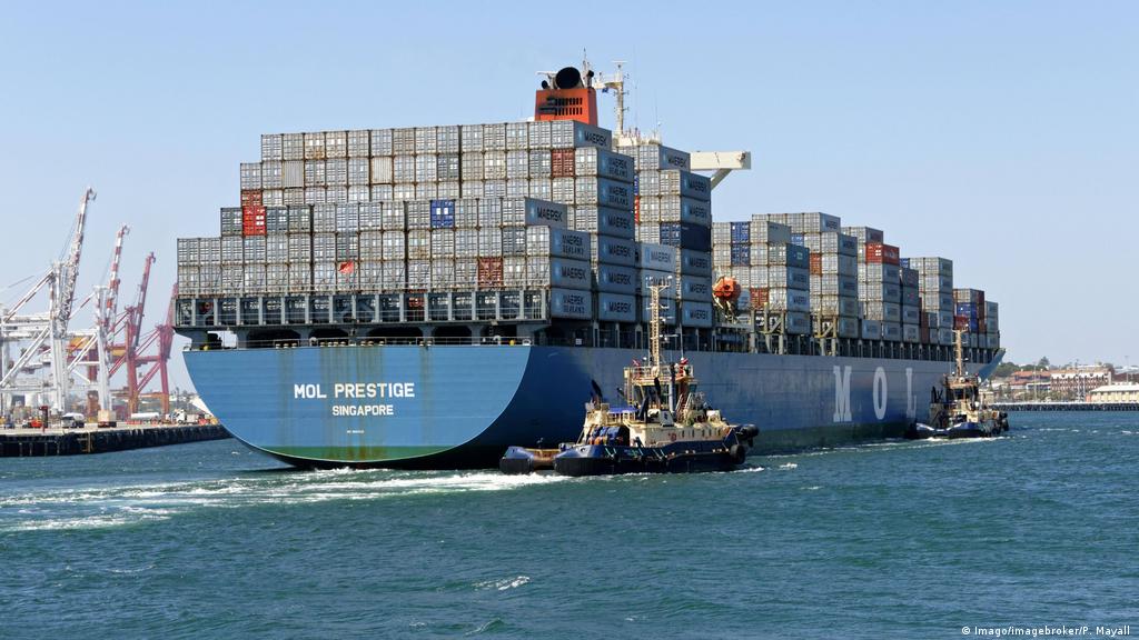 Low Emissions Ocean Ships Who Should Pay For Shipping S Green Transition Business Economy And Finance News From A German Perspective Dw 29 12 2017