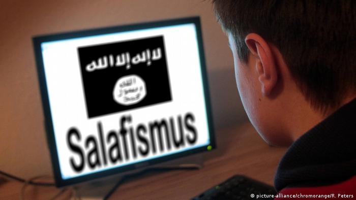 Вербування ісламістів дедалі частіше йде в інтернеті, кажуть контррозвідники