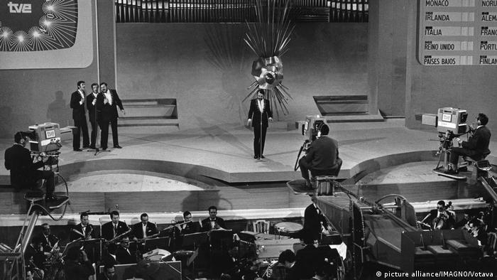 Black and white photo of Eurovision Song Contest in 1969