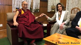 Indien Dalai Lama & Nancy Pelosi, USA