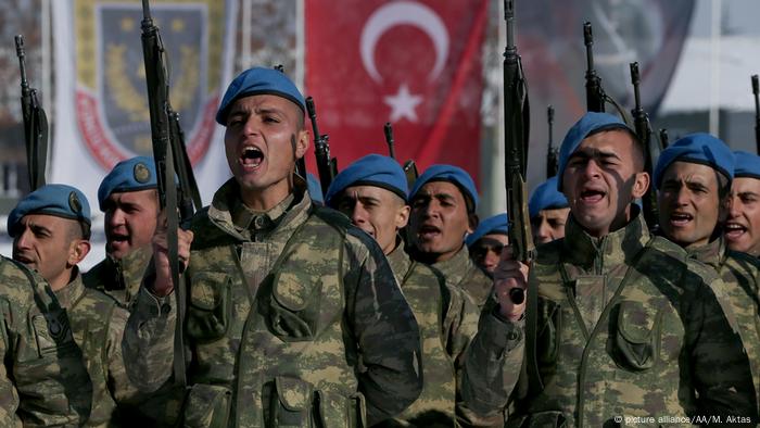 Türkei Soldaten in der Armee (picture alliance/AA/M. Aktas )