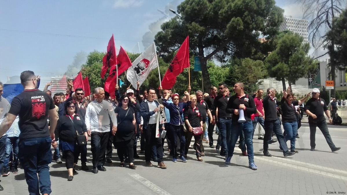 Großdemonstration in Albanien DW 13.05.2017