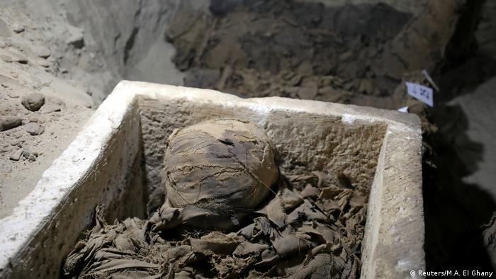 Ägypten Entdeckung neuer Mumien in Minya (Reuters/M.A. El Ghany)
