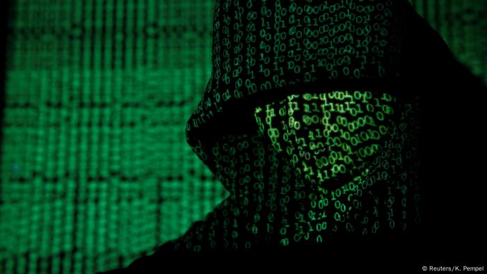 Symbolbild Cyberkriminalität (Reuters/K. Pempel)
