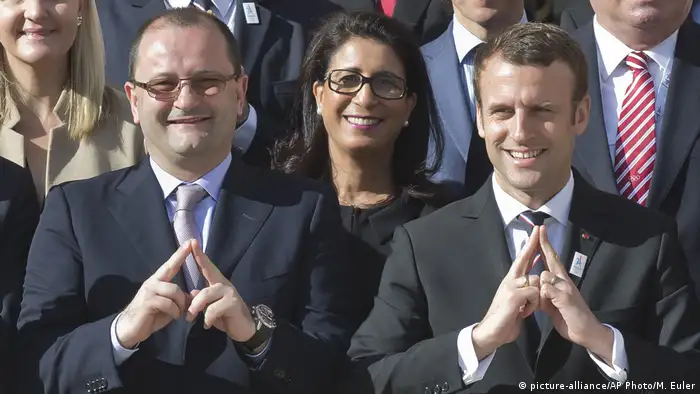 Frankreich Pariser Olympiabewerbung - Baumann & Macron (picture-alliance/AP Photo/M. Euler)