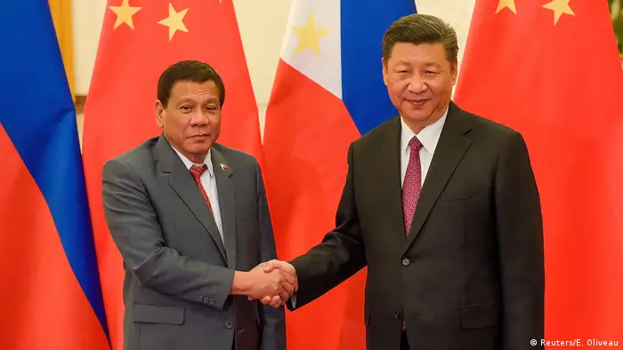 China Präsident Xi Jinping und Präsident Rodrigo Duterte