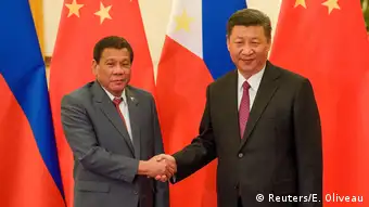 China Präsident Xi Jinping und Präsident Rodrigo Duterte