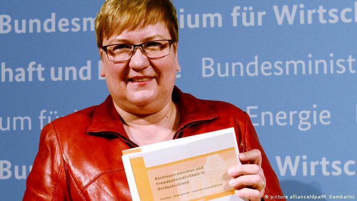 Iris Gleicke - Studie Ursachen des Rechtsextremismus in Ostdeutschland