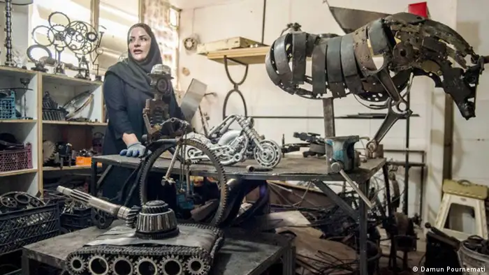 Fatemeh Safarpour, artista de Irán.